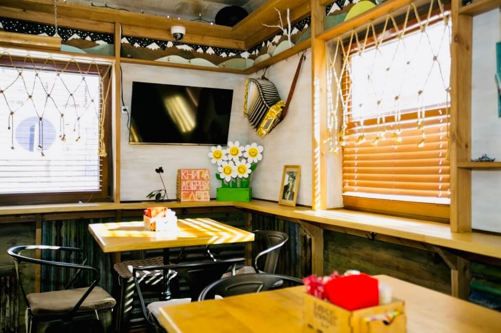 фото Hotel BoogelWoogel Bar Роза Хутор
