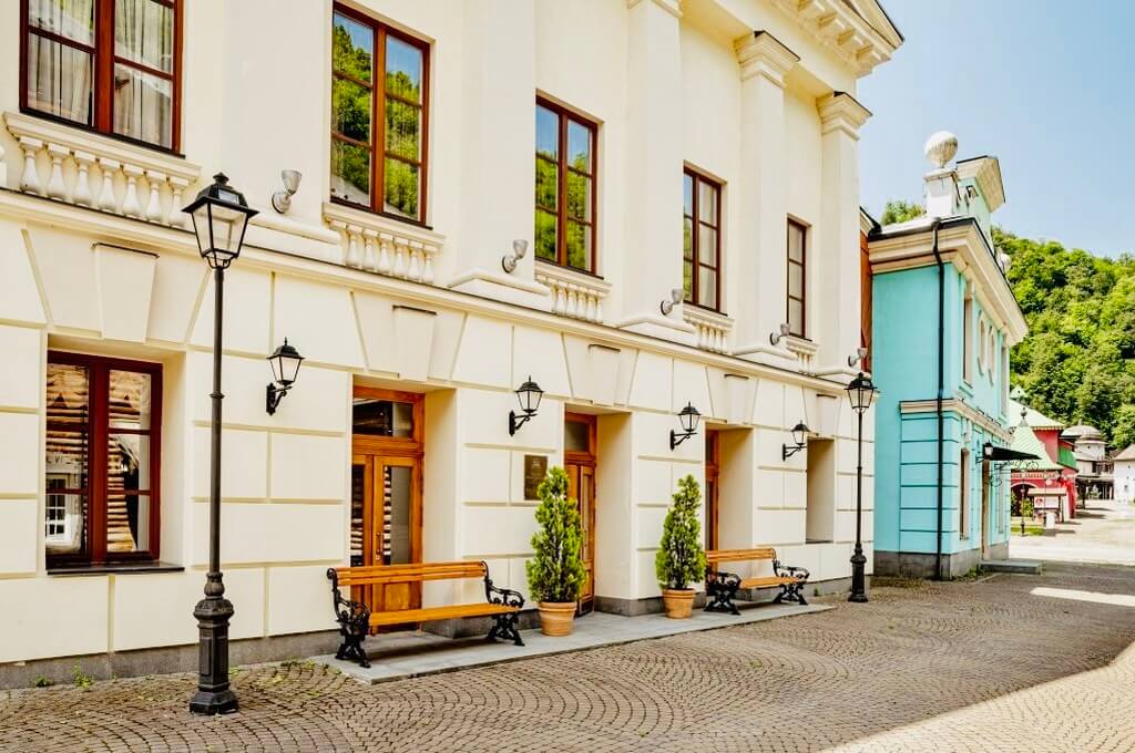 фото Русские Сезоны Бутик-Отель Невский, Роза Хутор