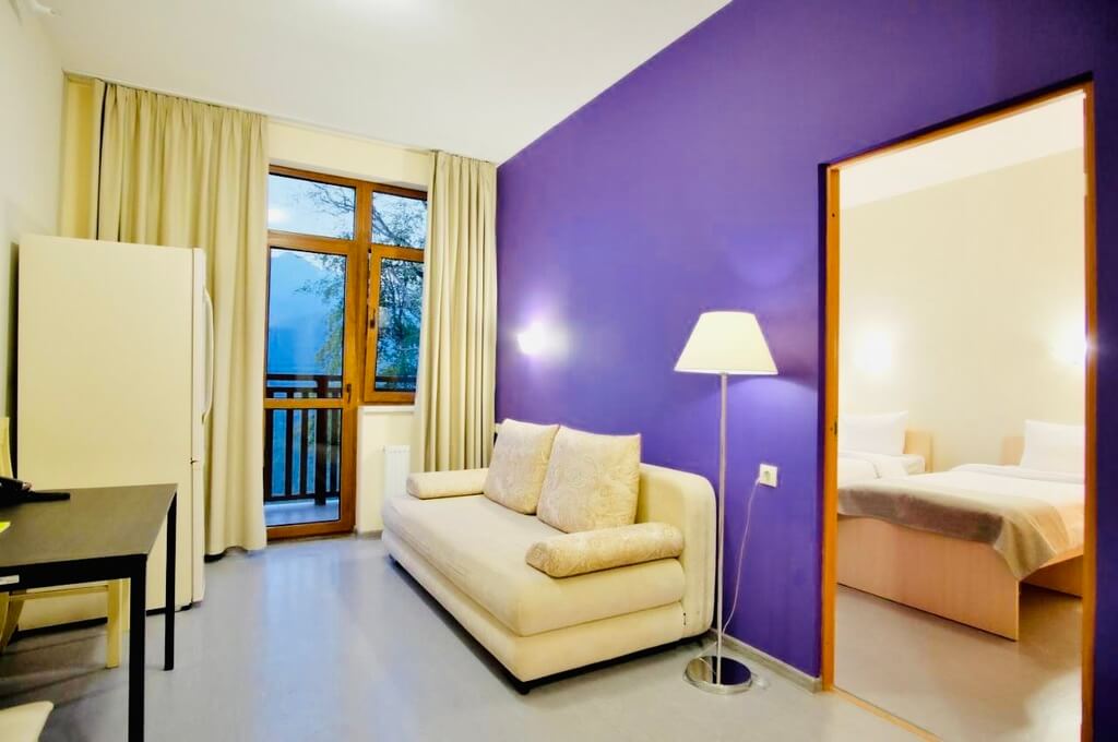 фото Отель Райдерс Лодж (Riders Lodge Hotel)