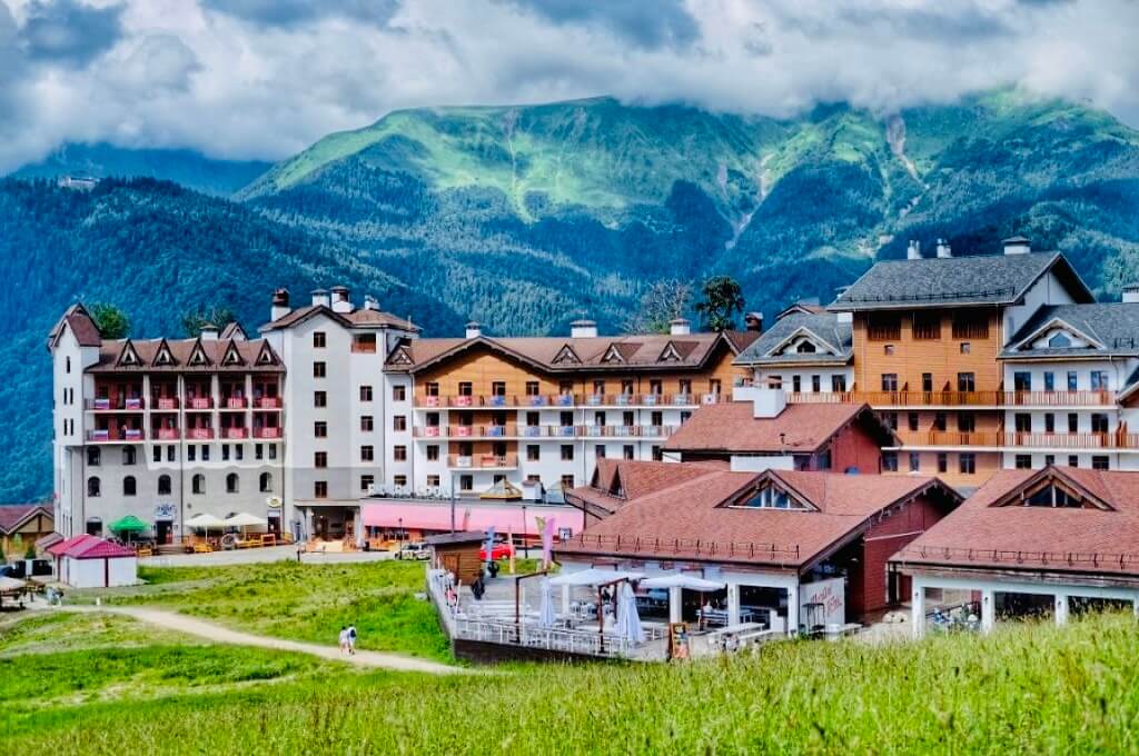 фото Отель Райдерс Лодж (Riders Lodge Hotel)